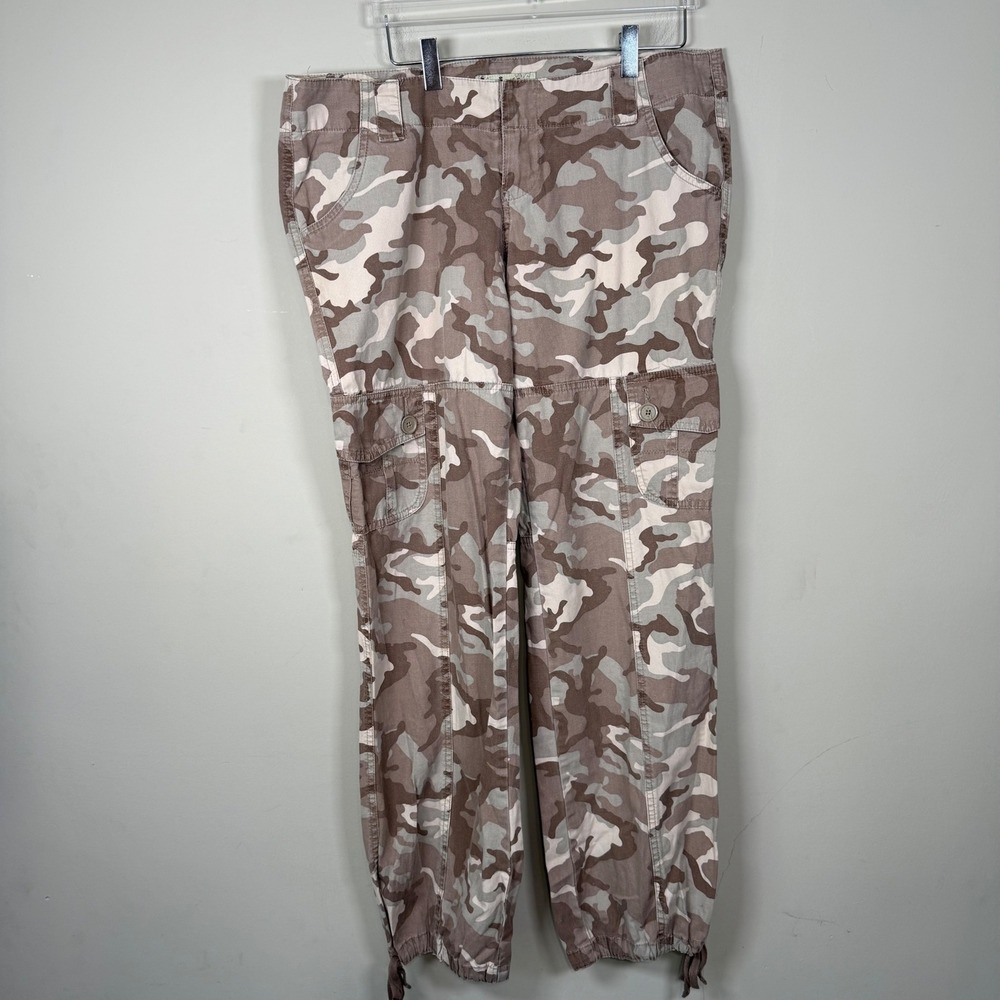Lei Y2K Low Rise 100% Cotton Camo Cargo Pant Size 11